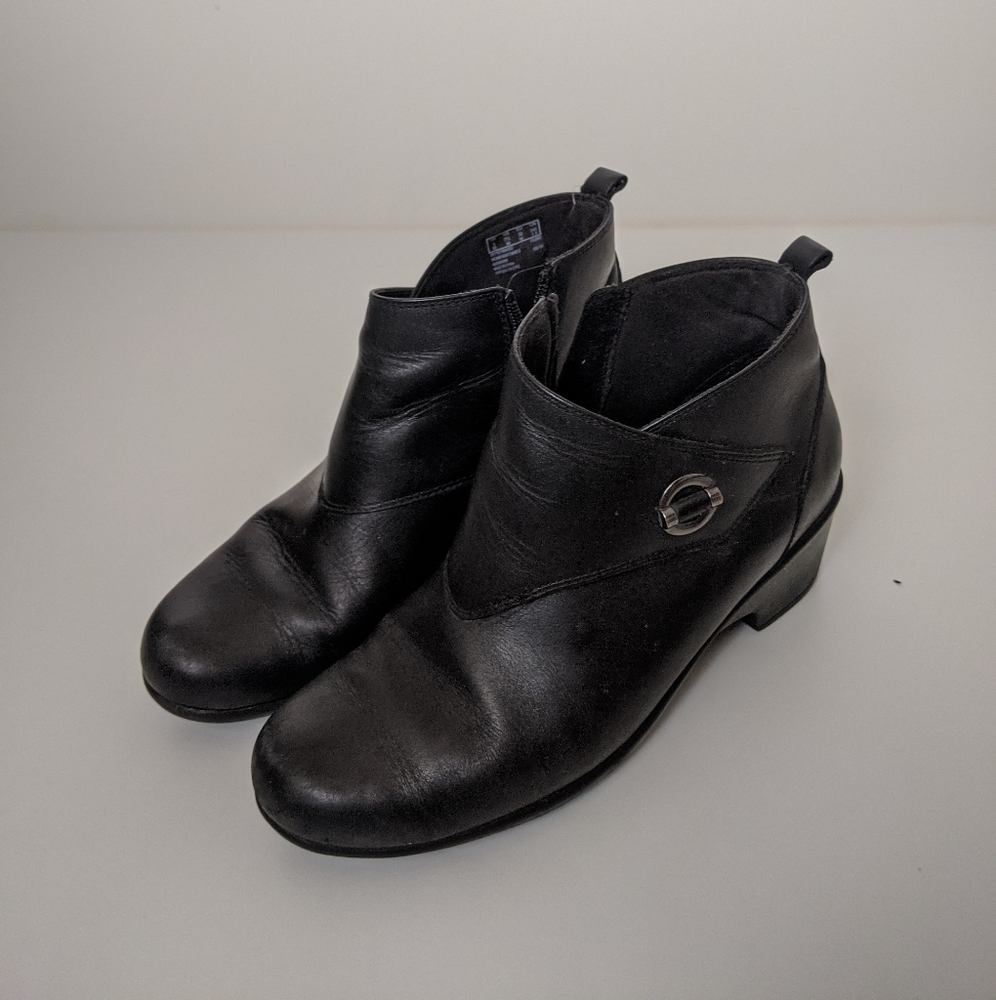 Clark's Booties
